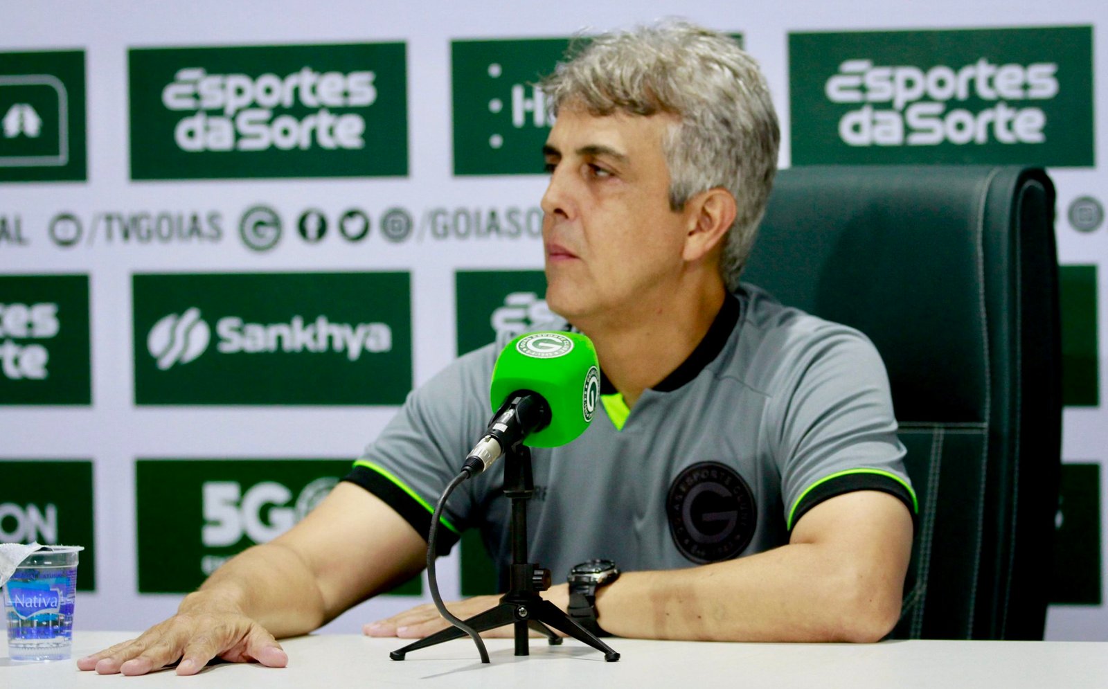 Emerson Ávila explica escolha por time alternativo diante do Universitario e projeta próximo confronto do Goiás contra São Paulo: “fazer um jogo equilibrado”