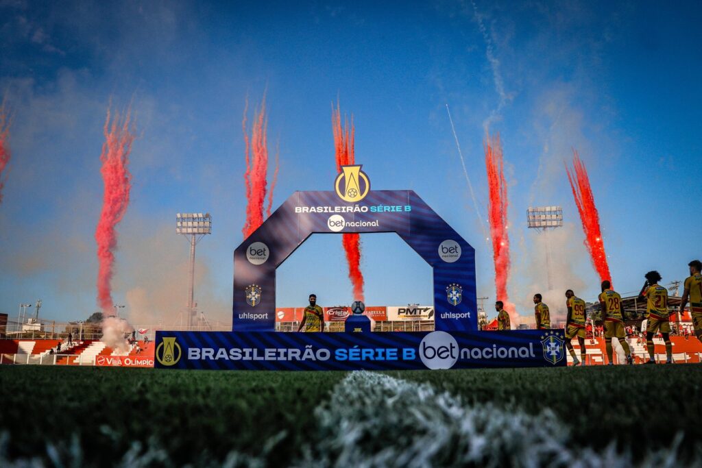 Vila Nova inicia venda de ingressos para partida contra Ceará; confira valores