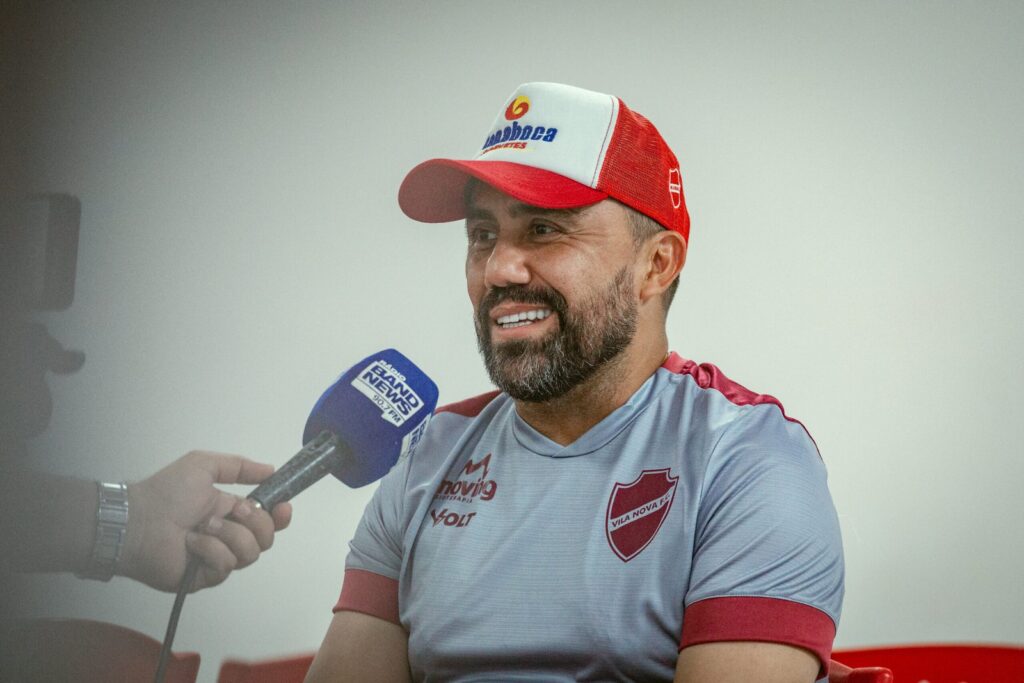 Exclusivo! Luizinho Lopes conta o que mais o impressionou no Vila Nova